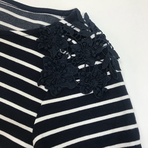 NWOT Banana Republic Stripe Bell Sleeve Top - Picture 3 of 7